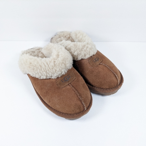 Ugg Shoes | Ugg Sherpa Slippers Brown \u0026 White Size 5 | Color: Tan/White | Size: 5 | Melthriftqueen's Closet
